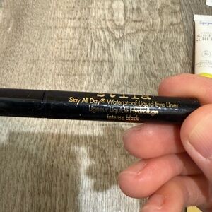 Stila liquid waterproof eyeliner